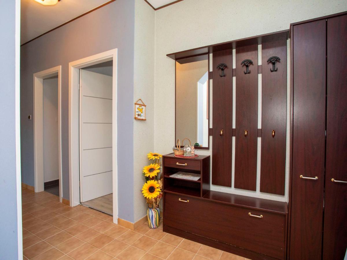 Apartment Olivia By Interhome Pićan Екстериор снимка