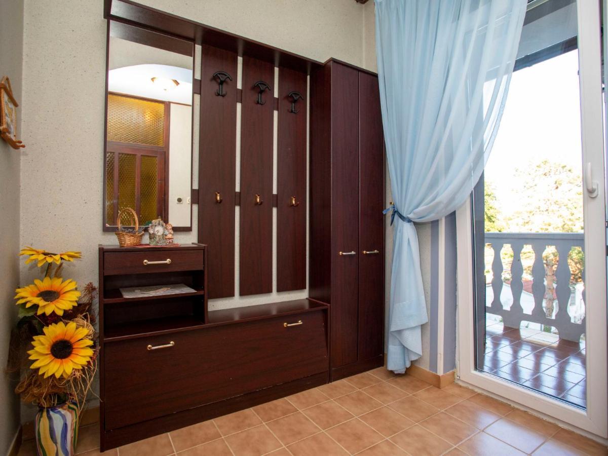 Apartment Olivia By Interhome Pićan Екстериор снимка